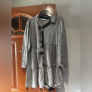Size M Midi Dress